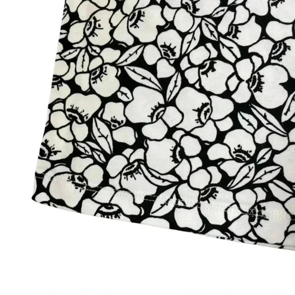 Liz Claiborne Black White Floral Skirt Size Small Petite Elastic Waist Classic - Picture 5 of 7